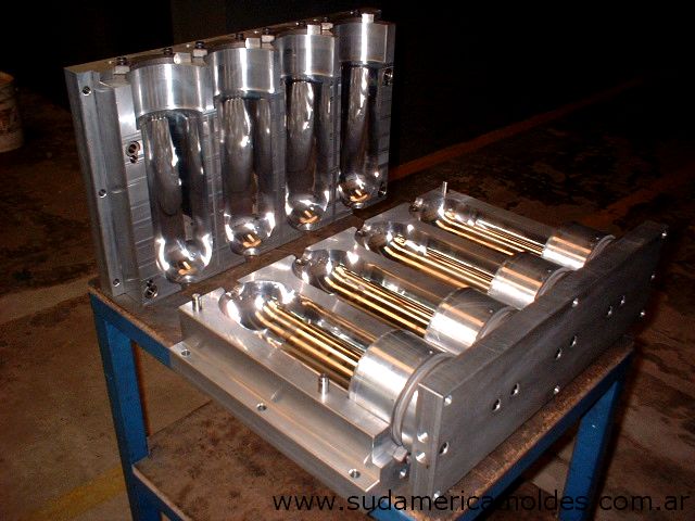MOLDES DE SOPLADO DE PREFORMAS